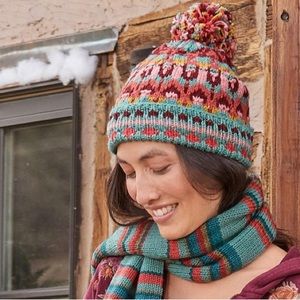 French knot cotton hat handmade in Nepal. New with tags from Sundance.